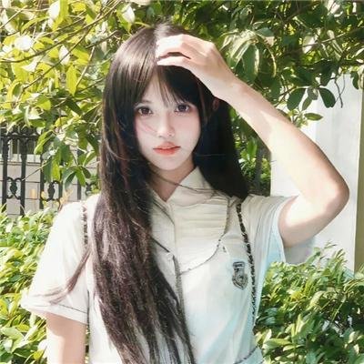 雾霭像女人一样低吟
